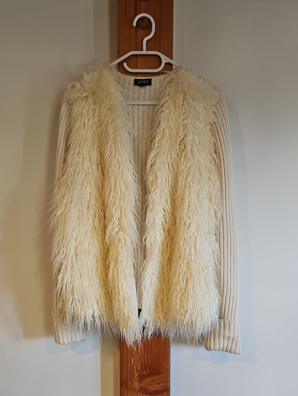 Jones New York Ivory Faux Fur Trim Open Cardigan
